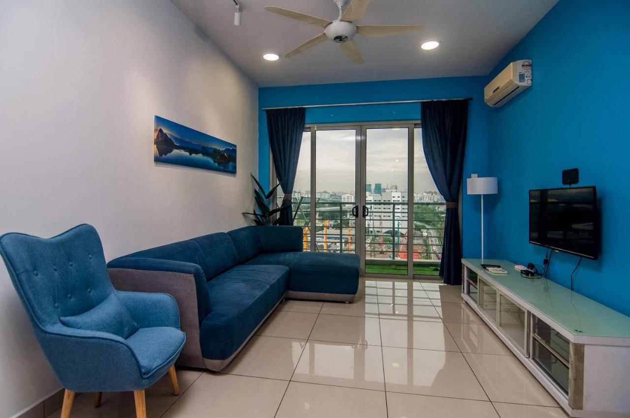Flora Residence One South By Idealhub Seri Kembangan Dış mekan fotoğraf