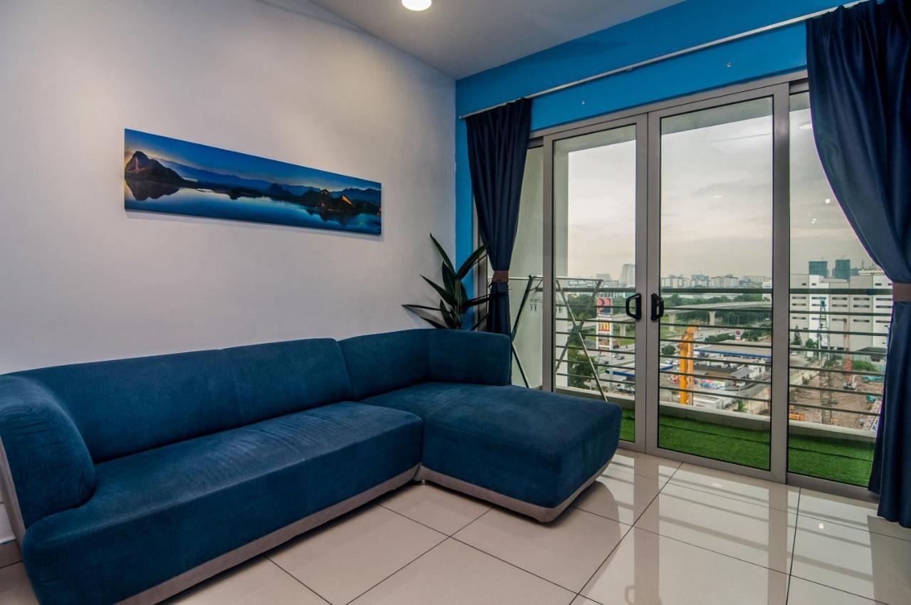 Flora Residence One South By Idealhub Seri Kembangan Dış mekan fotoğraf